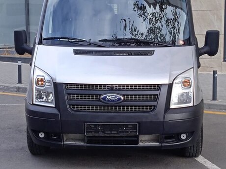 Ford Transit 2012