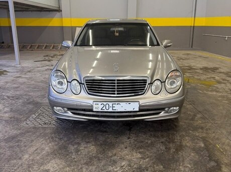 Mercedes E 240 2002