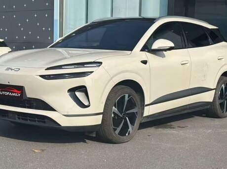 BYD  2025
