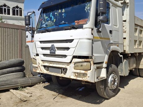 HOWO Sinotruk 2013