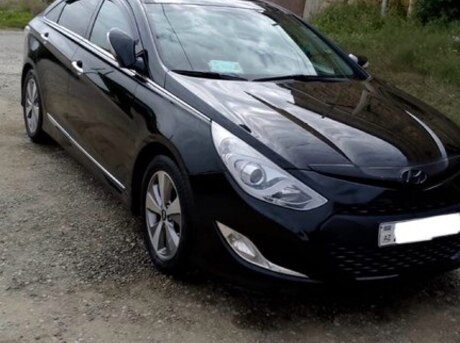 Hyundai Sonata 2011