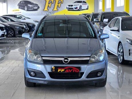 Opel Astra 2006