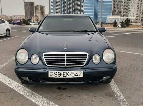 Mercedes E 220 1999