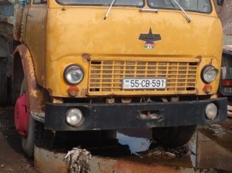 MAZ 5549 1988