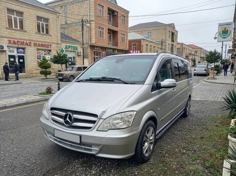 Mercedes Viano 2007