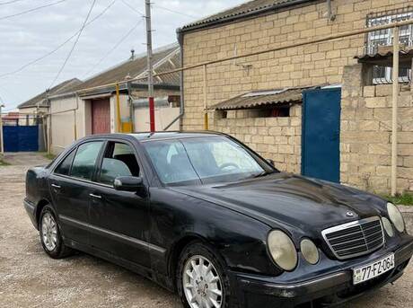 Mercedes E 220 1999