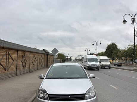 Opel Astra 2006