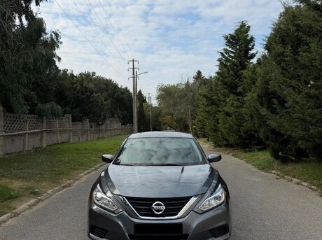 Nissan Altima 2017