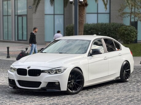 BMW 328 2014