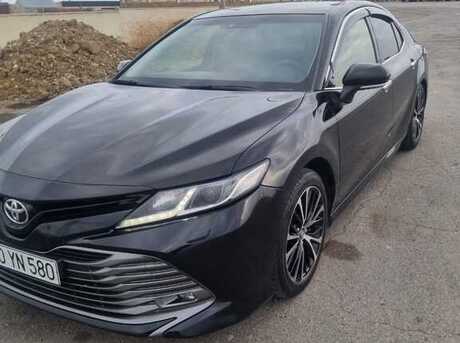 Toyota Camry 2018