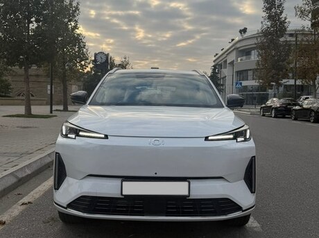 Changan Qiyuan Q05 2025