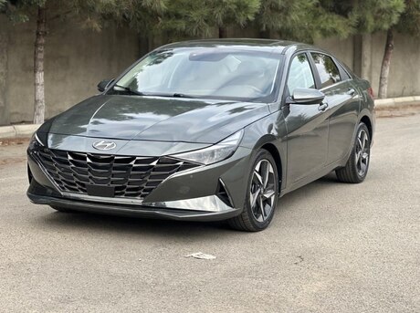 Hyundai Elantra 2021