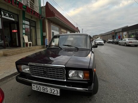 LADA (VAZ) 2107 2001
