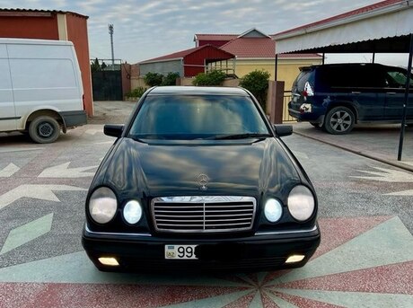 Mercedes E 220 1998