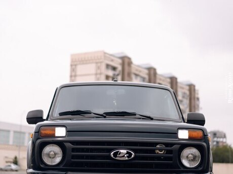 LADA (VAZ) Niva 2023