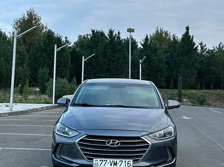 Hyundai Elantra 2017