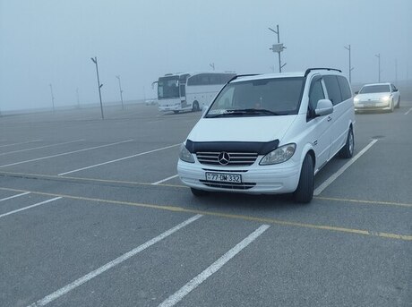 Mercedes  2009