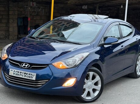 Hyundai Elantra 2013