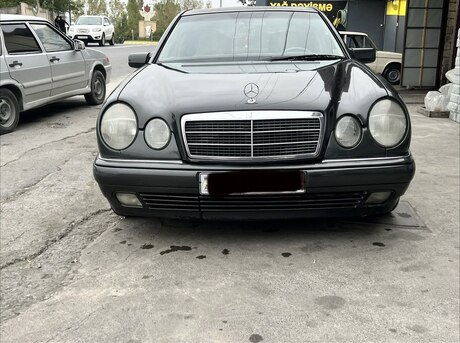Mercedes E 230 1996