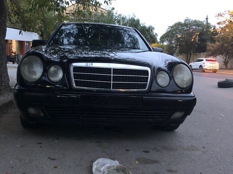 Mercedes E 220 1997