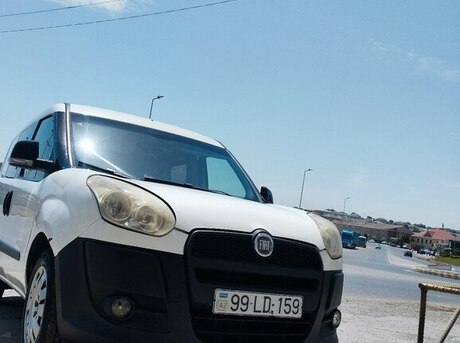 Fiat Doblo 2012