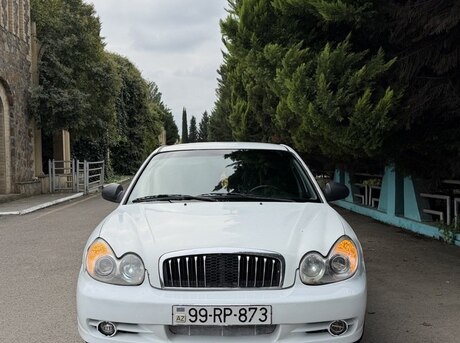 Hyundai Sonata 2002