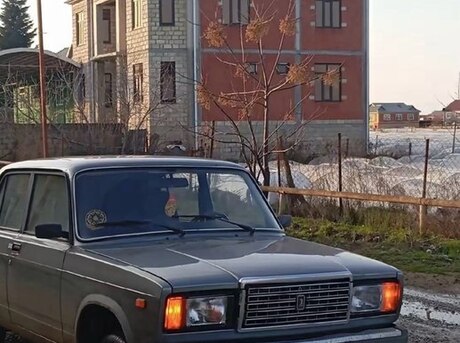 LADA (VAZ) 2107 2011