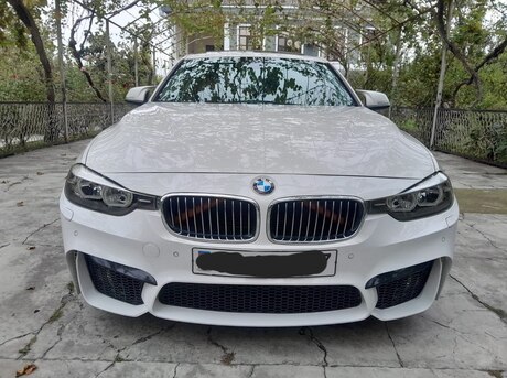 BMW 328 2013