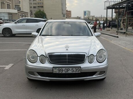 Mercedes E 270 2004
