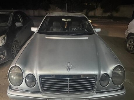 Mercedes E 230 1996