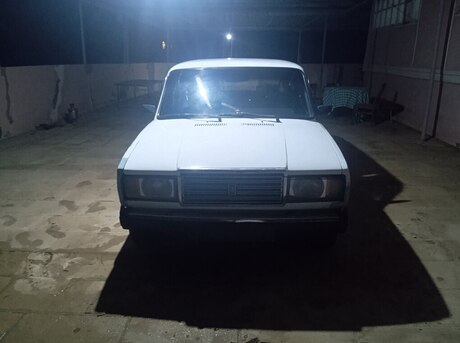 LADA (VAZ) 2107 2005