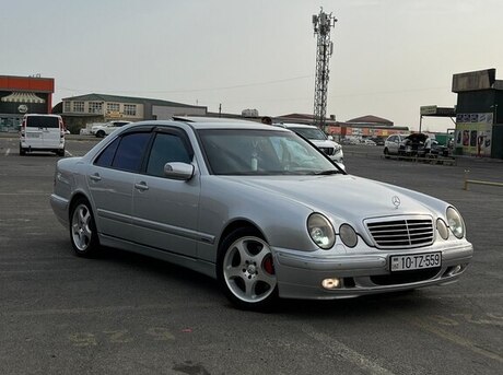 Mercedes E 320 2000