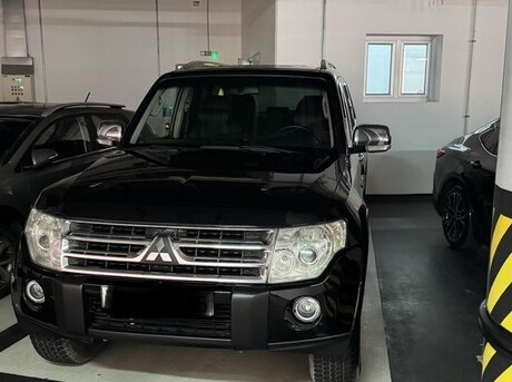 Mitsubishi Pajero 2007