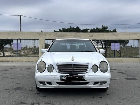 Mercedes E 220 1998