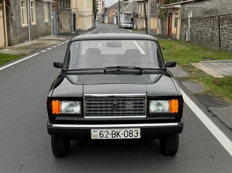 LADA (VAZ) 2107 2010
