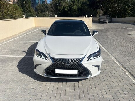 Lexus ES 350 2019