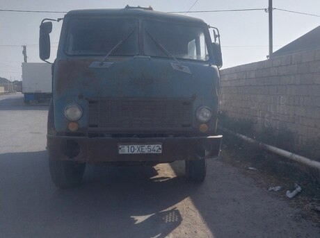 MAZ 5549 1980