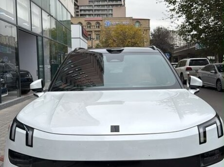 Lynk &amp; Co  2025