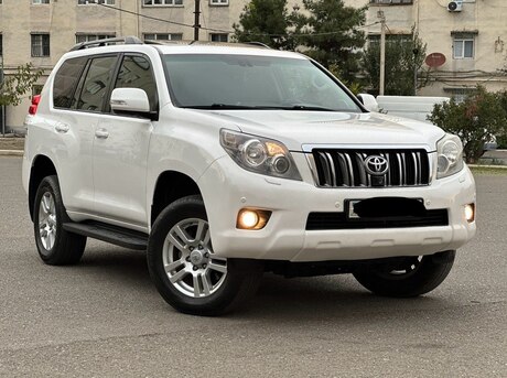 Toyota Land Cruiser Prado 2010