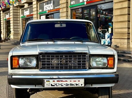 LADA (VAZ) 2107 2010