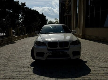 BMW X6 2012