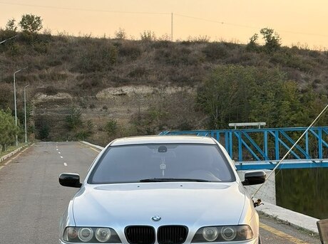 BMW 530 2000