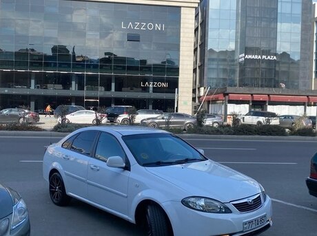 Daewoo Gentra 2014