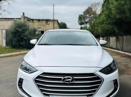 Hyundai Elantra 2016