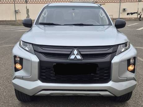 Mitsubishi L200 2022