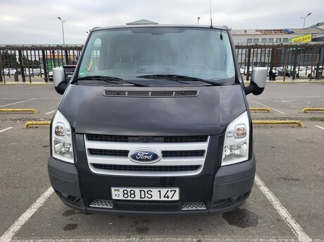 Ford Transit 2010