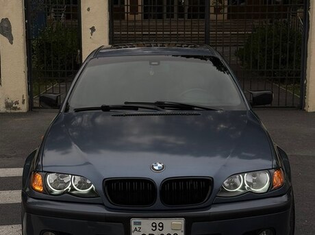 BMW 325 2004