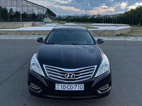 Hyundai Grandeur 2012
