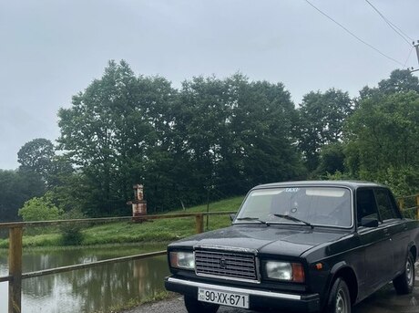 LADA (VAZ) 2107 2010