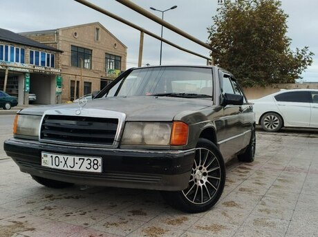 Mercedes 190 1989